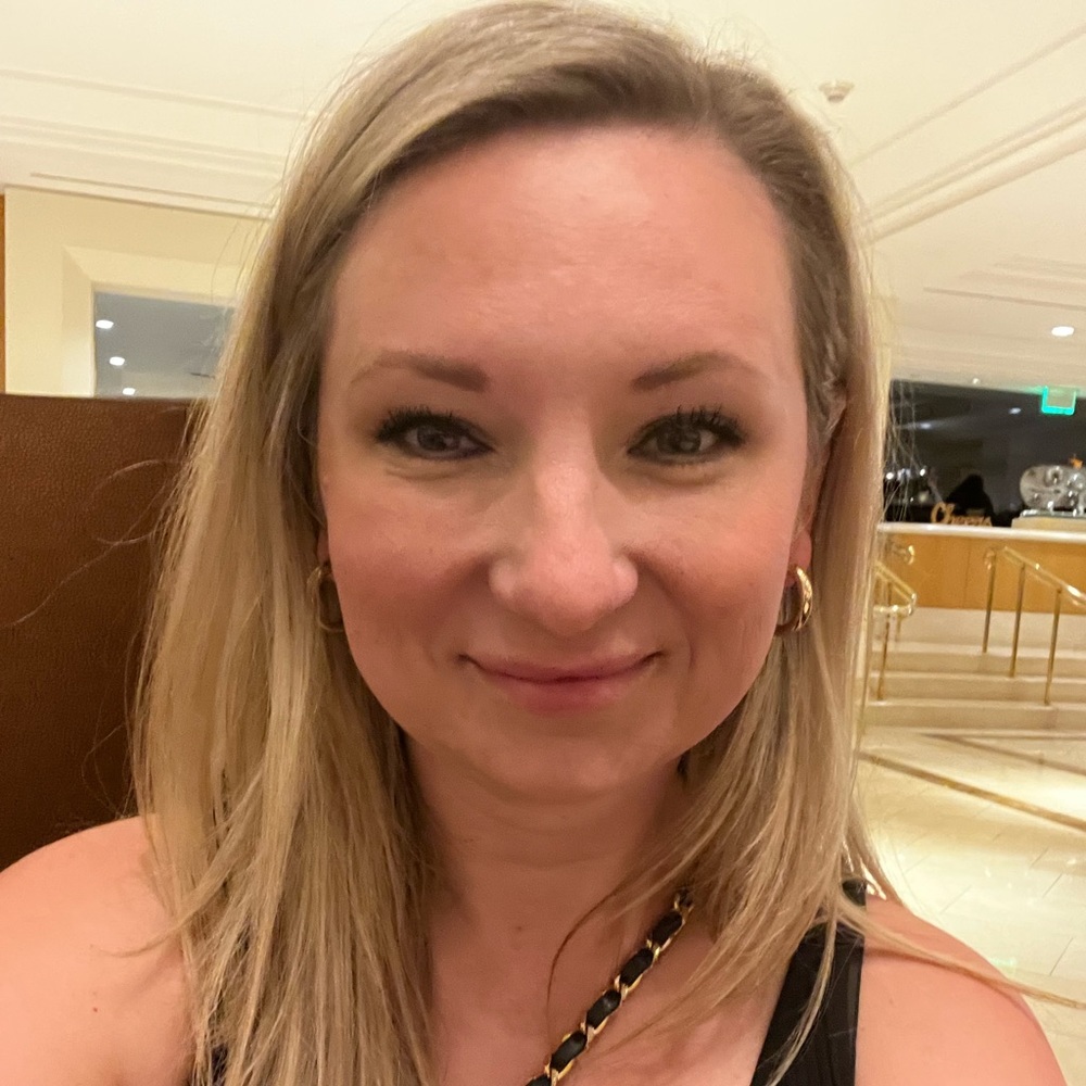 Meet your Posher, Alison